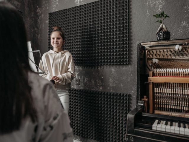 Choisir un professeur de musique : les 4 voies possibles