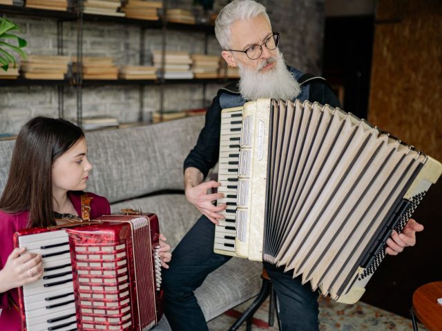 Les écoles de musique peuvent-elles survivre aux coupes de 33 % ?